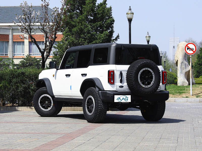 FORD BRONCO